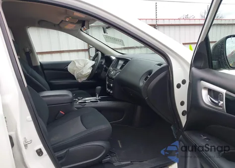 2018 Nissan Pathfinder S из США, поврежденный, VIN 5N1DR2MM6JC647790